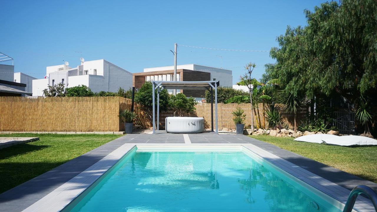 Dependance In Villa Con Piscina Syracuse Buitenkant foto