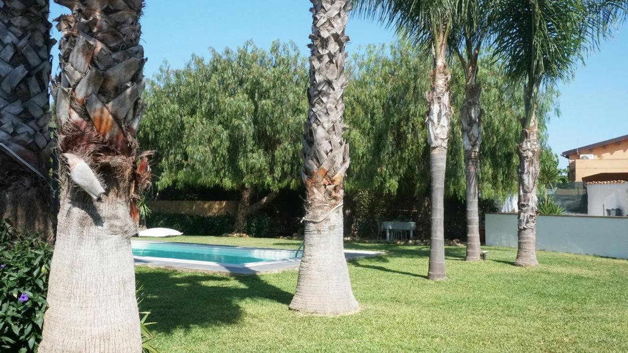 Dependance In Villa Con Piscina Syracuse Buitenkant foto