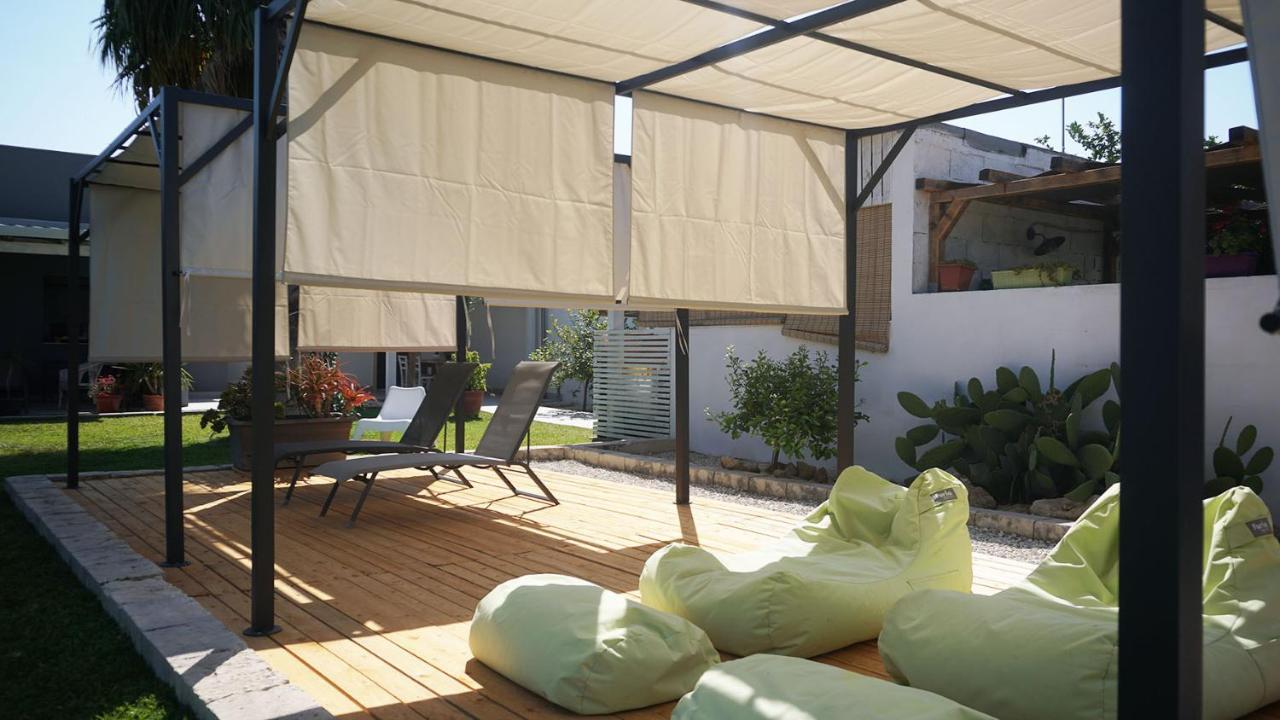 Dependance In Villa Con Piscina Syracuse Buitenkant foto